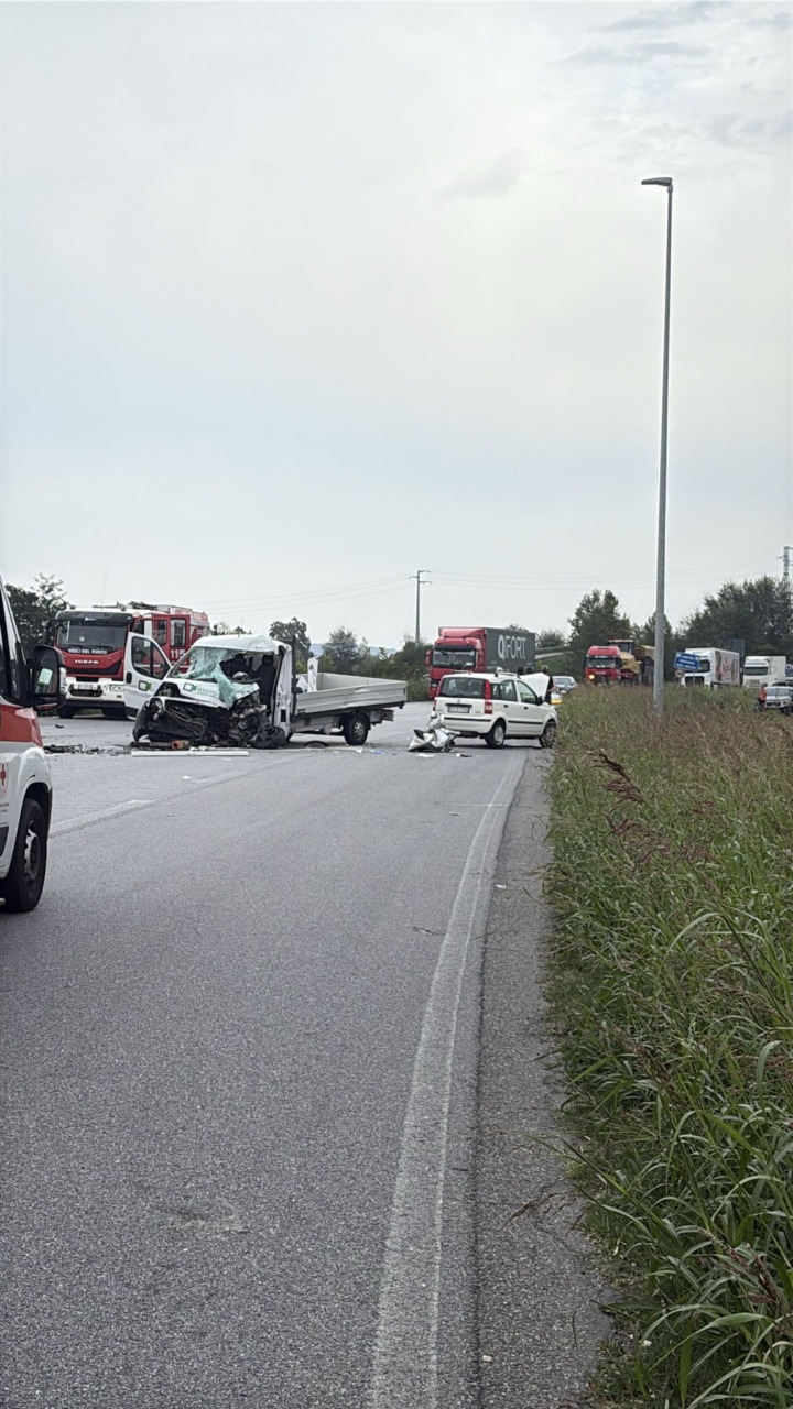 Montichiari: sinistro sulla Sp236, traffico in tilt