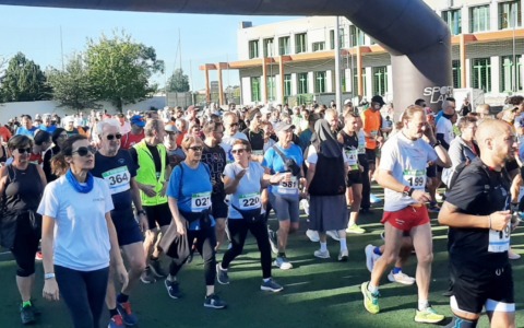 Strabottonaga: domenica in scena la settima edizione, ricavato in beneficenza