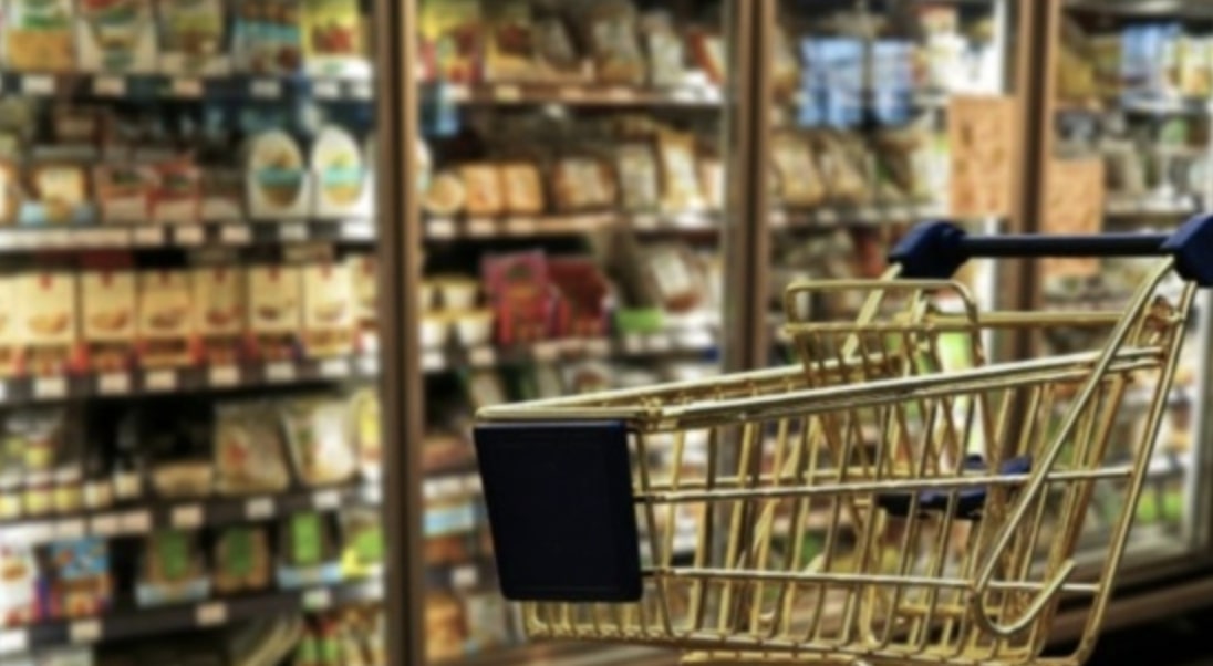 Trio di ladri mette a punto furti in due supermercati di Rezzato: scatta la denuncia