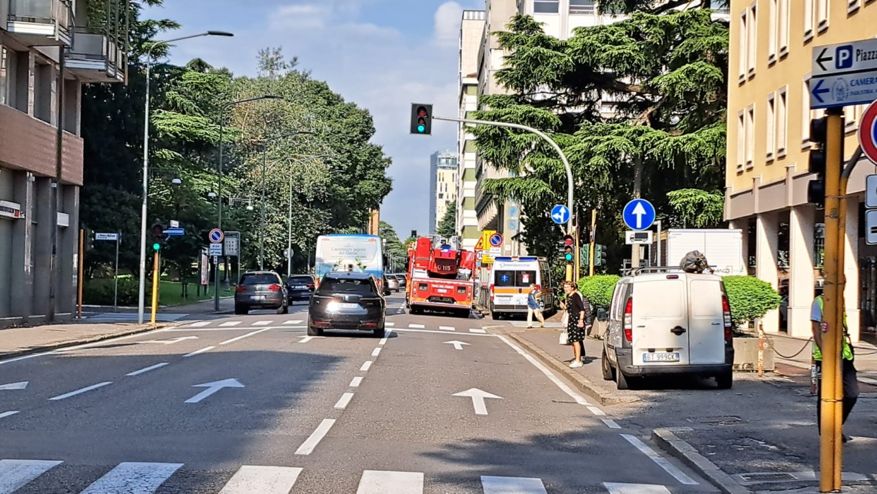 Fiamme all’Inps di Brescia, il sindacato chiede sicurezza