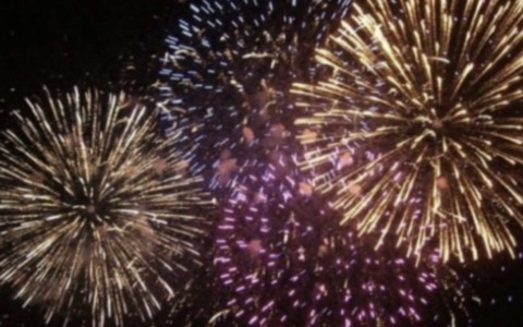 Spettacoli pirotecnici a Gargnano e Gardone Riviera: le raccomandazioni della Guardia Costiera