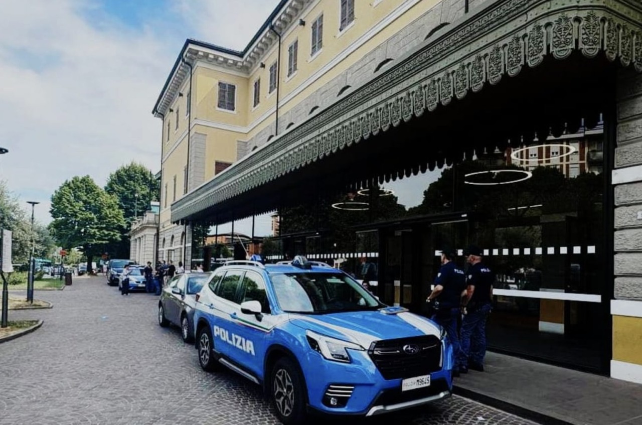 Agenti aggrediti e minacciati di morte: 36enne finisce in manette