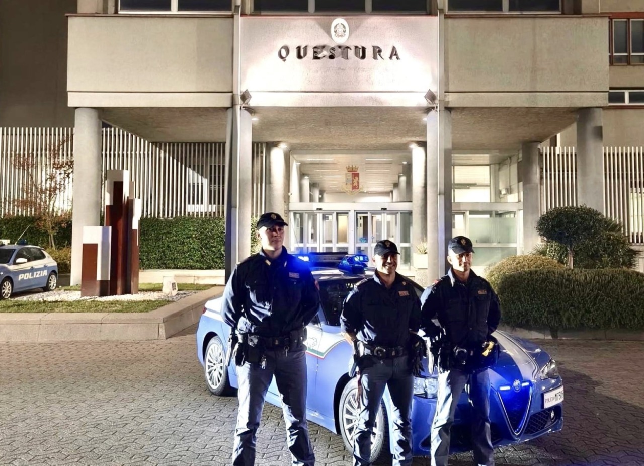 Gesto estremo annunciato via sms all’assistente sociale, uomo salvato dalla Polizia