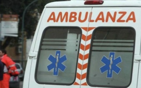 Anziana investita da un autobus a Brescia, paura in via Trento