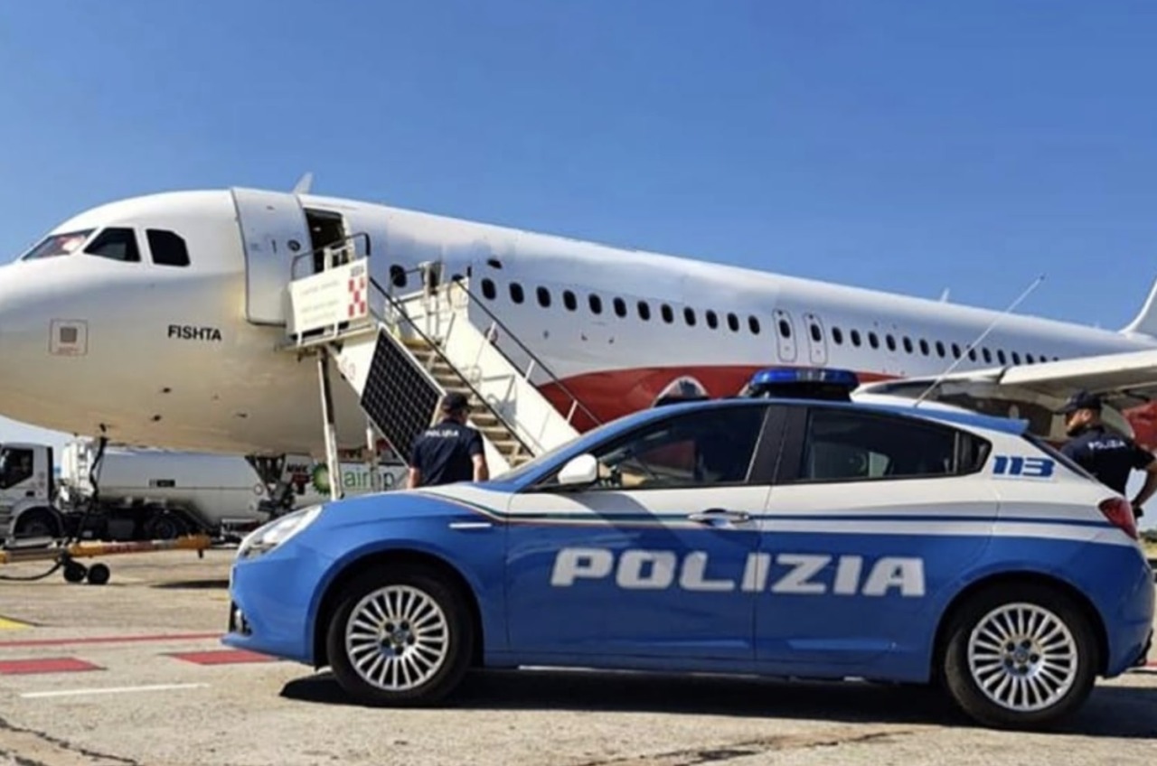 Contrasto all’immigrazione clandestina ed alla criminalità diffusa: 15 le persone espulse