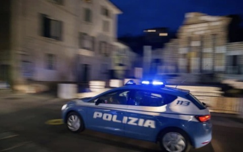 Fuggono dal ristorante senza pagare la cena: nei guai tre pluripregiducati bresciani