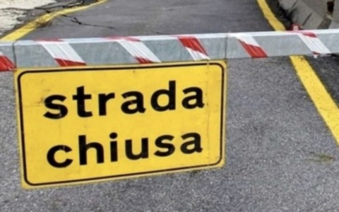 Gardesana Occidentale chiusa tra Gargnano e Limone per sinistro