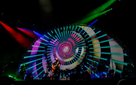 I Brit Floyd sul palco del Teatro Clerici di Brescia