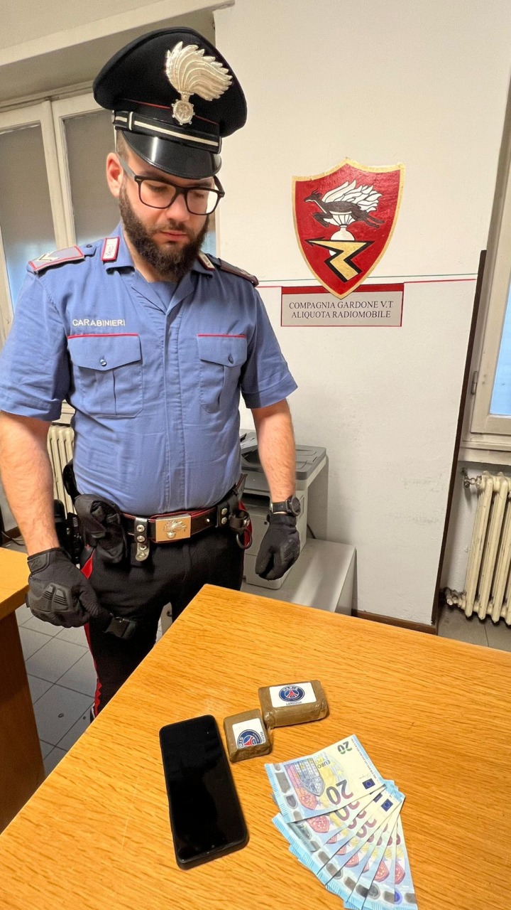 Gardone Val Trompia, spacciava nel parco: arrestato un 40enne