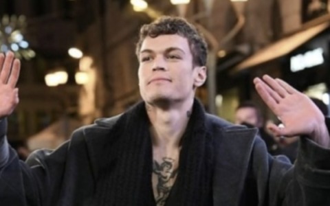 “La Bella Confusione”: in uscita domani il disco di Charlie Charles, Blanco tra gli ospiti