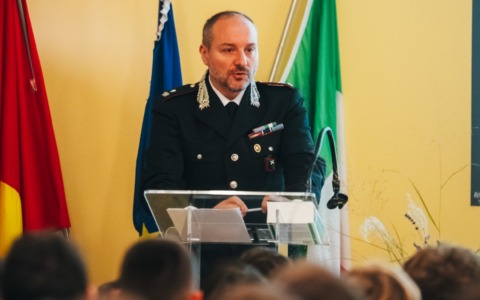 La Legalità come faro per il futuro: l’Arma incontra gli studenti dell’Einaudi di Chiari