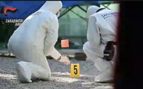 Omicidio di Lonato: fermati la madre e il figlio minorenne della vittima