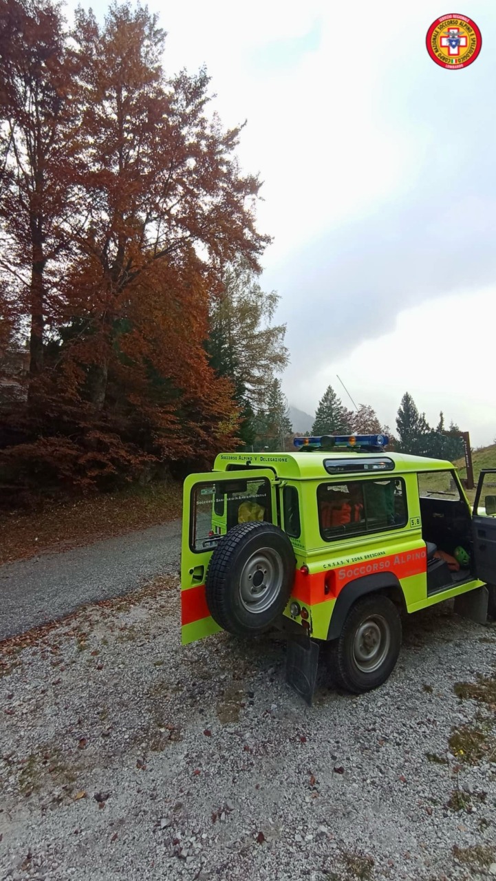 Perde l’orientamento e rimane bloccato a oltre 1.700 metri di quota: l’intervento del Cnsas
