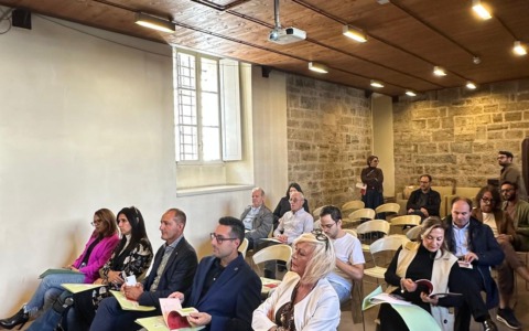 Presentato il Festival “Pestöm, parla come mangi”: al via la quinta edizione