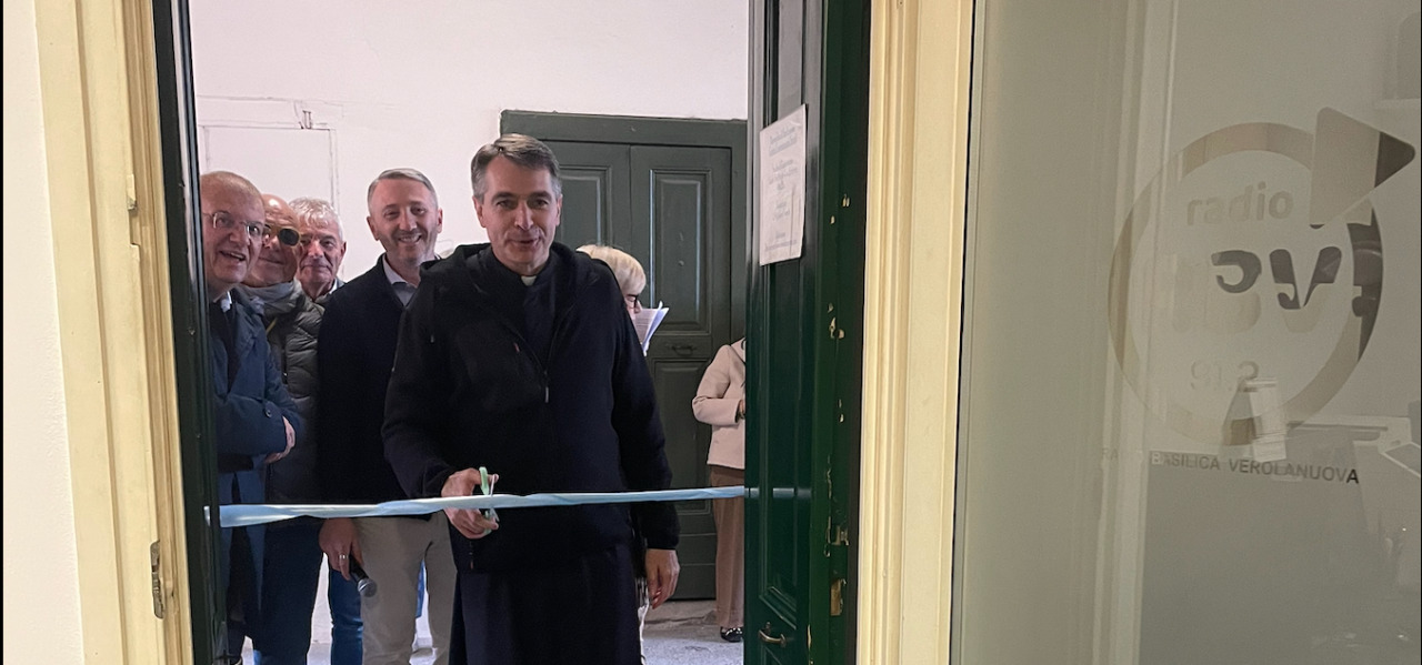 Radio Basilica si è fatta un importante restyling per continuare a cavalcare l’onda