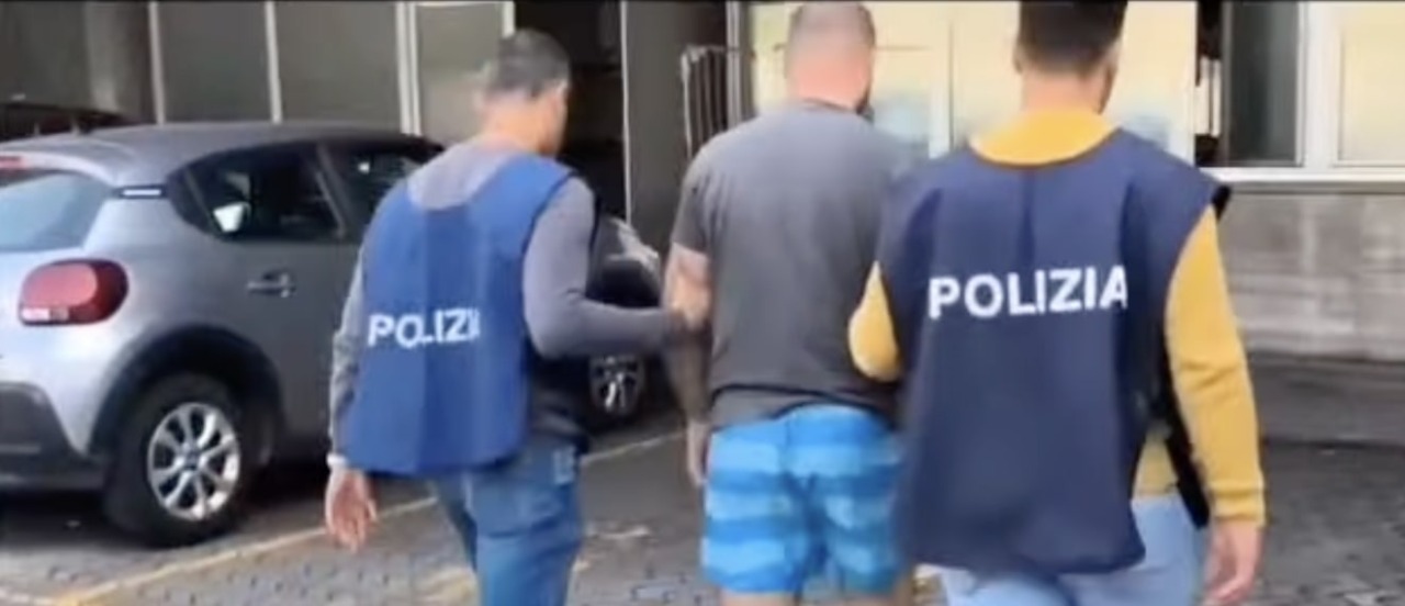 Violenza sessuale su minori: arrestato un 29enne