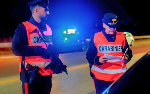 Maxi operazione dei Carabinieri di Chiari: 4 denunce per spaccio e furto, 150 persone identificate