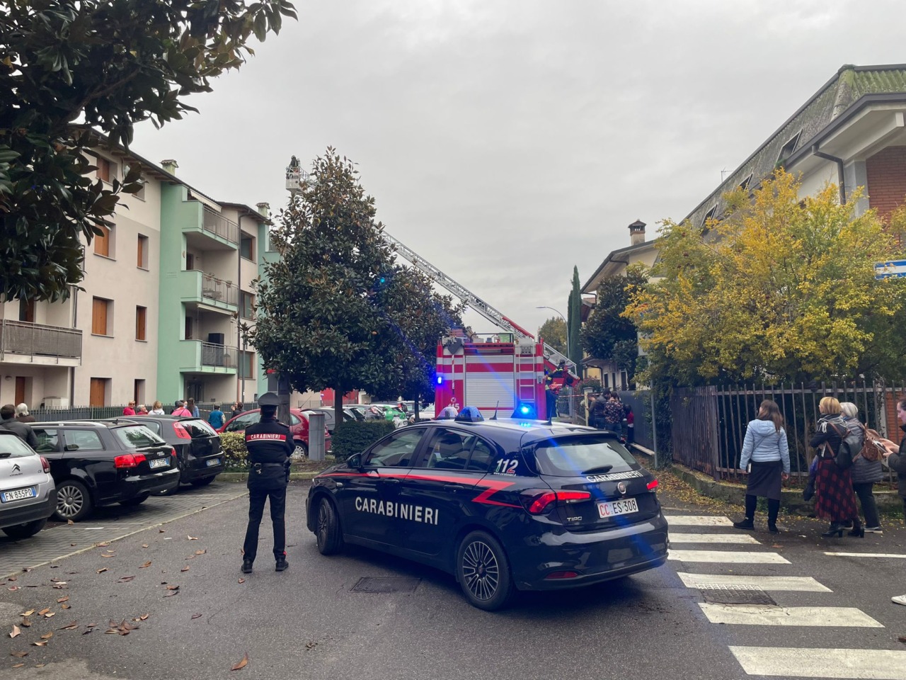 Cologne, la pentola sul fuoco scatena l’incendio: anziana soccorsa dalla nipote