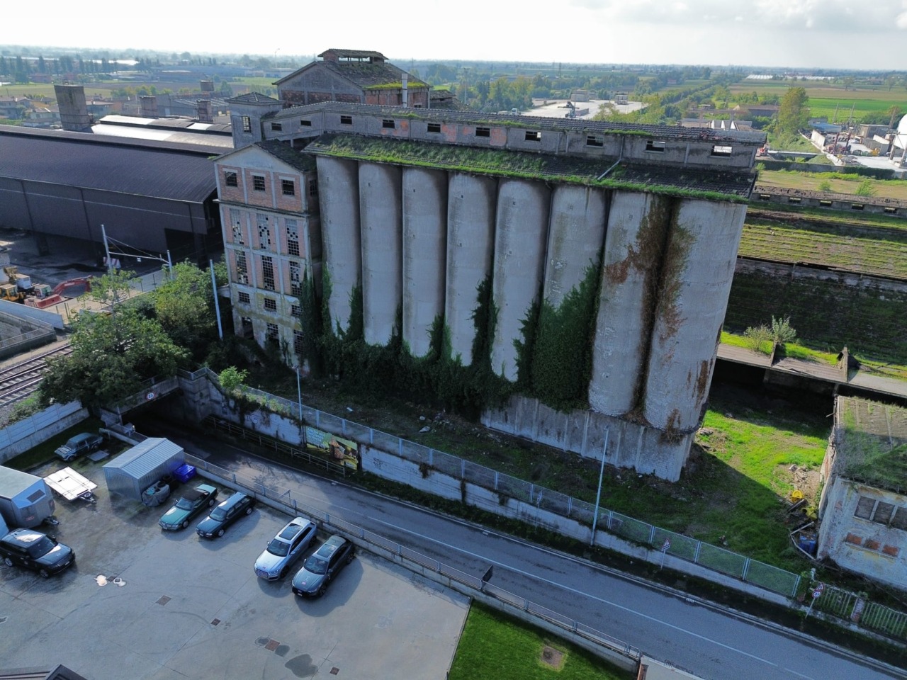 Bagnolo Mella, via alla demolizione dell’ex Consorzio Agrario