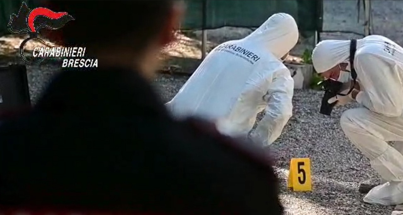 Spara all’ amante della moglie e si costituisce: arrestata guardia giurata