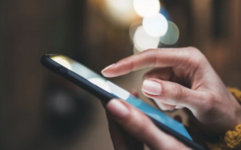 Sms truffa con l’invito a richiamare e/o fornire dati, Asst Franciacorta: “Non siamo noi”