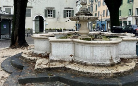Brescia: conclusi gli interventi in piazza Vescovado e in piazzetta Monolo