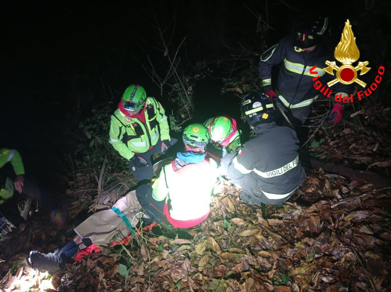 Brione: 93enne esce di casa e non fa ritorno, l’intervento dei Vigili del Fuoco