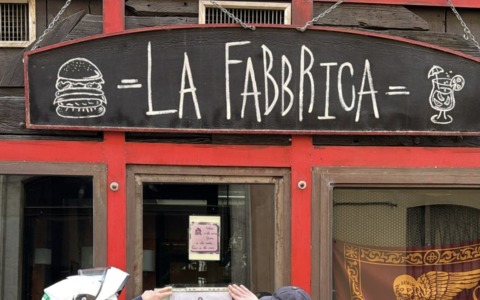Chiuso il bar La Fabbrica, arrestato il titolare