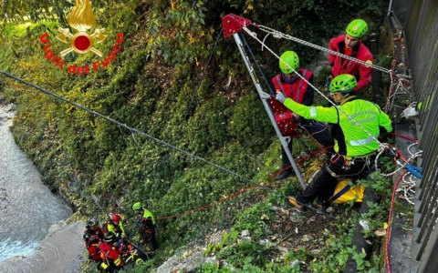 Cnsas e Vigili del Fuoco: esercitazione congiunta a Barbarano di Salò