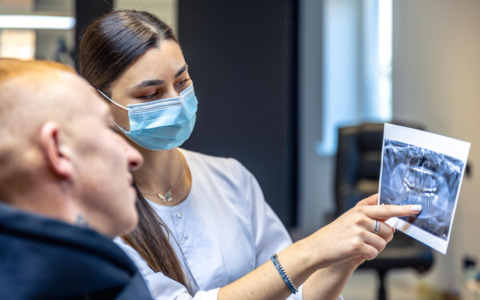 L’implantologia è sempre più digitale: le ultime frontiere per dentisti e odontotecnici