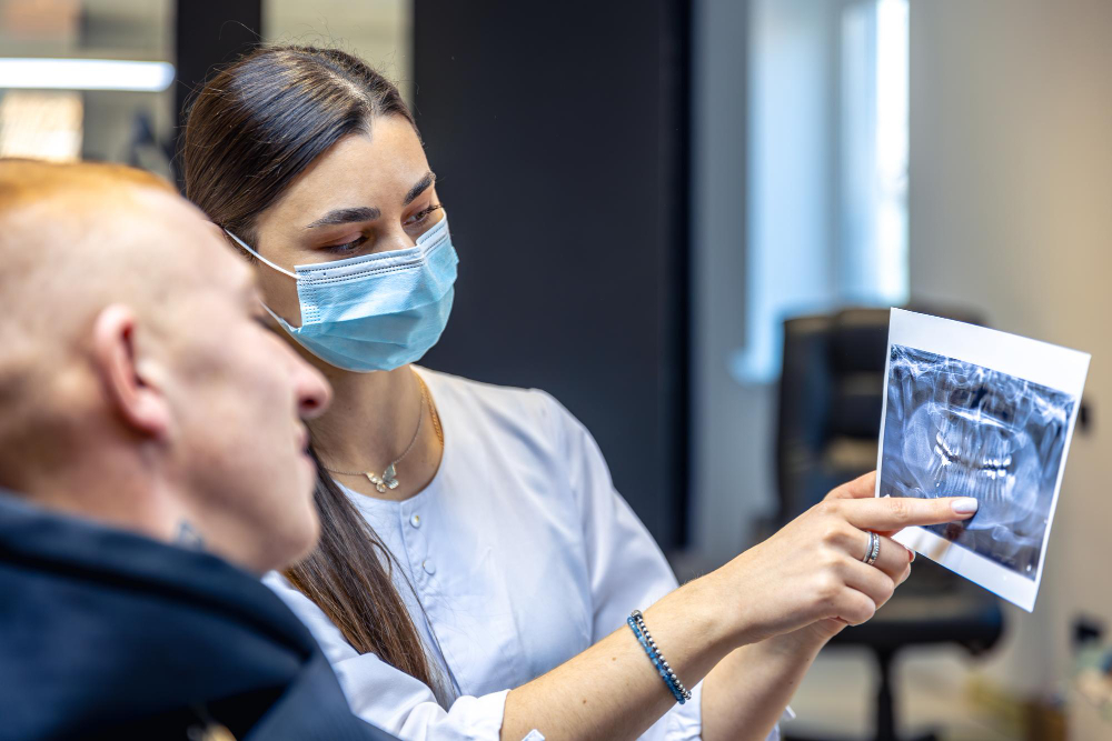 L’implantologia è sempre più digitale: le ultime frontiere per dentisti e odontotecnici