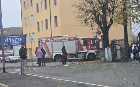 Fuga di gas alla scuola secondaria G.B. Corniani a Orzinuovi: chiuso il plesso
