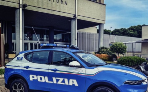 Lite fra gruppi di giovani a Brescia: arrestato un 21enne
