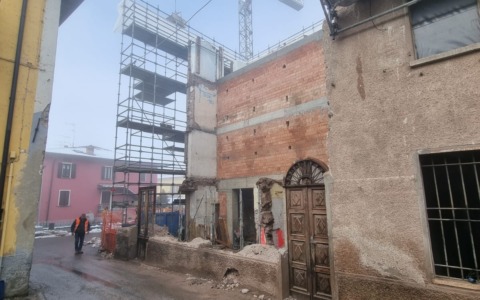 A Livemmo da lunedì limitazioni nella circolazione dei mezzi pesanti