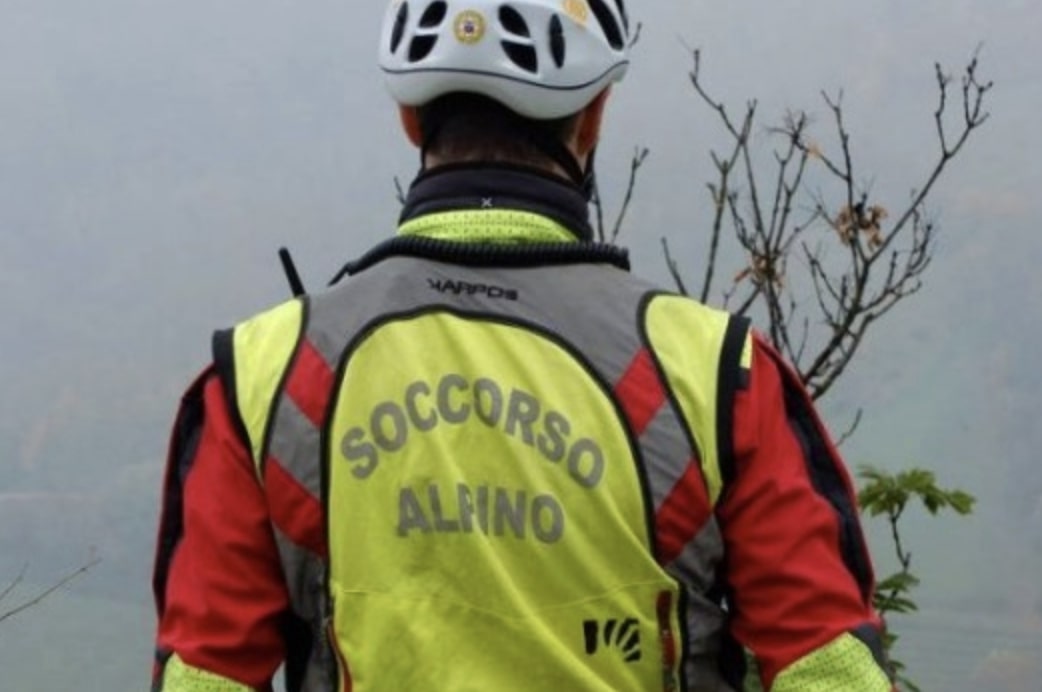 Malore a 850 metri di quota: nulla da fare per un uomo di 66 anni