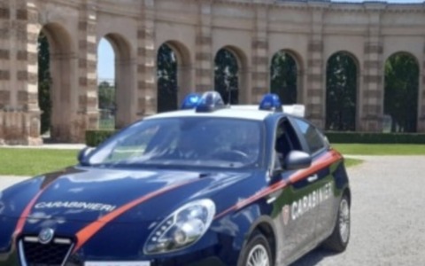 Materasso prende fuoco in casa, paura a Castiglione delle Stiviere