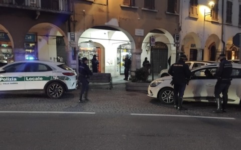 Sospesa l’attività in due saloni di parrucchiere a Gavardo