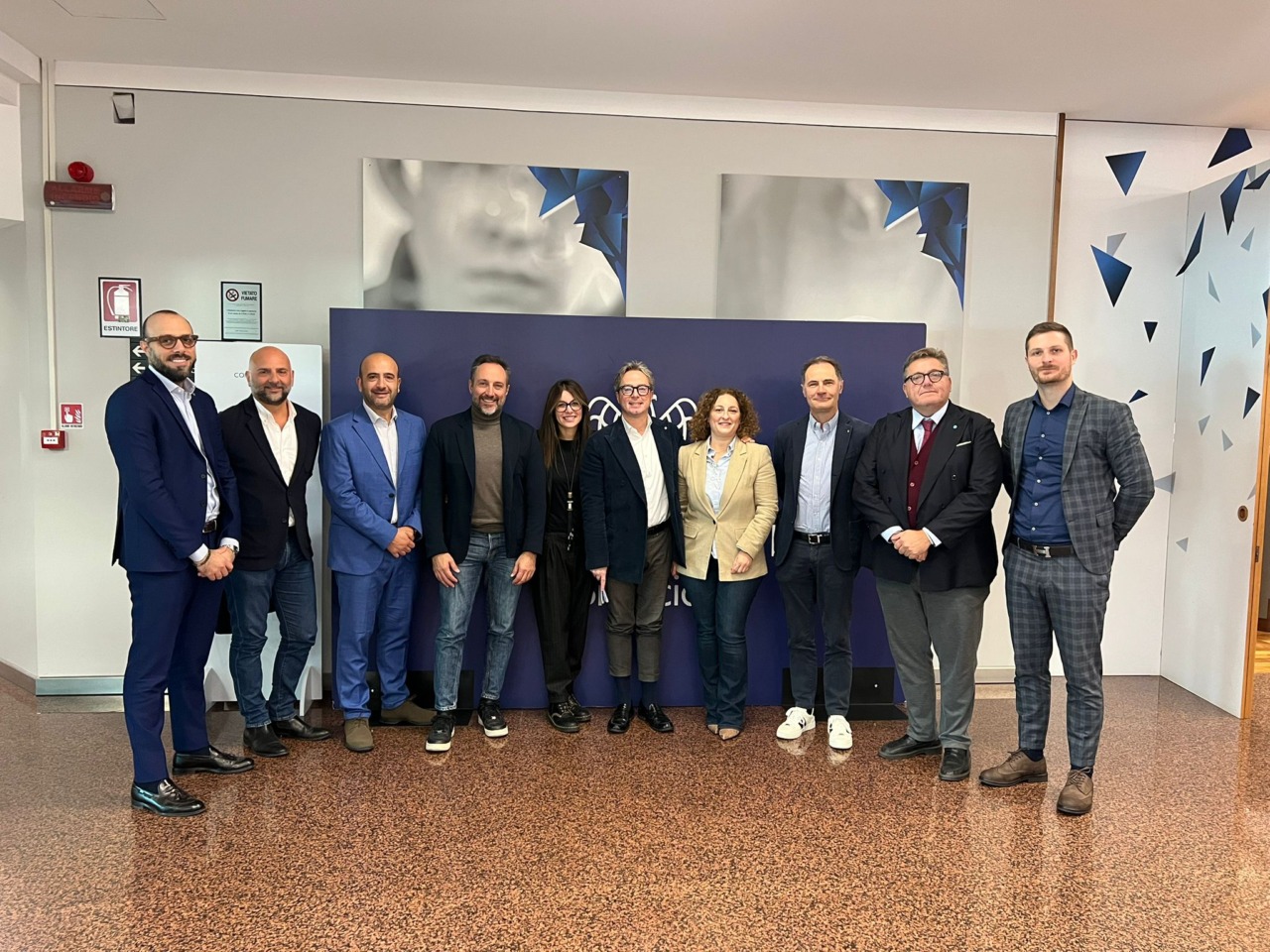 A Desenzano arriva l’umanoide “Robee”