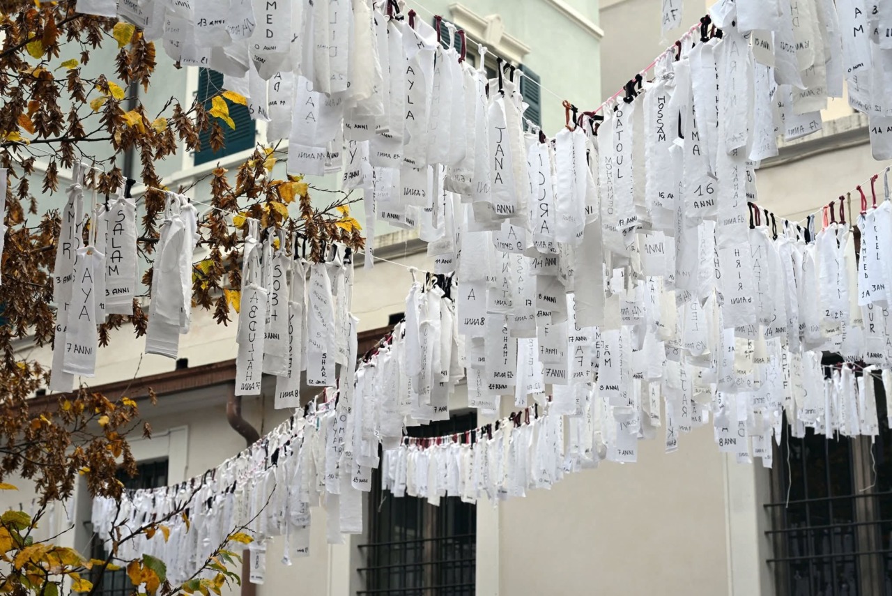 Al Mo.Ca di Brescia una mostra per ricordare i bambini uccisi a Gaza