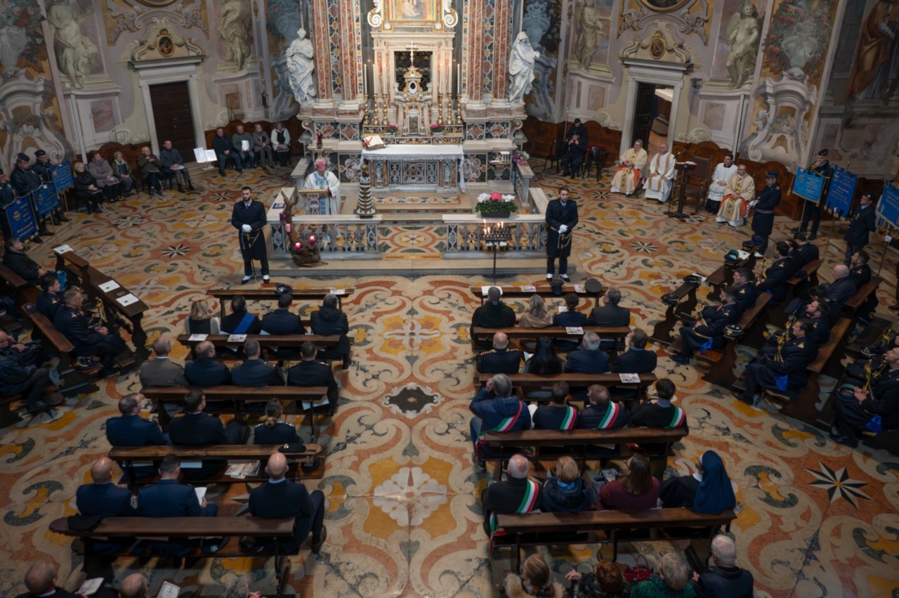 Il 6° Stormo in Santa Maria della Carità per celebrare la Vergine Celeste di Loreto