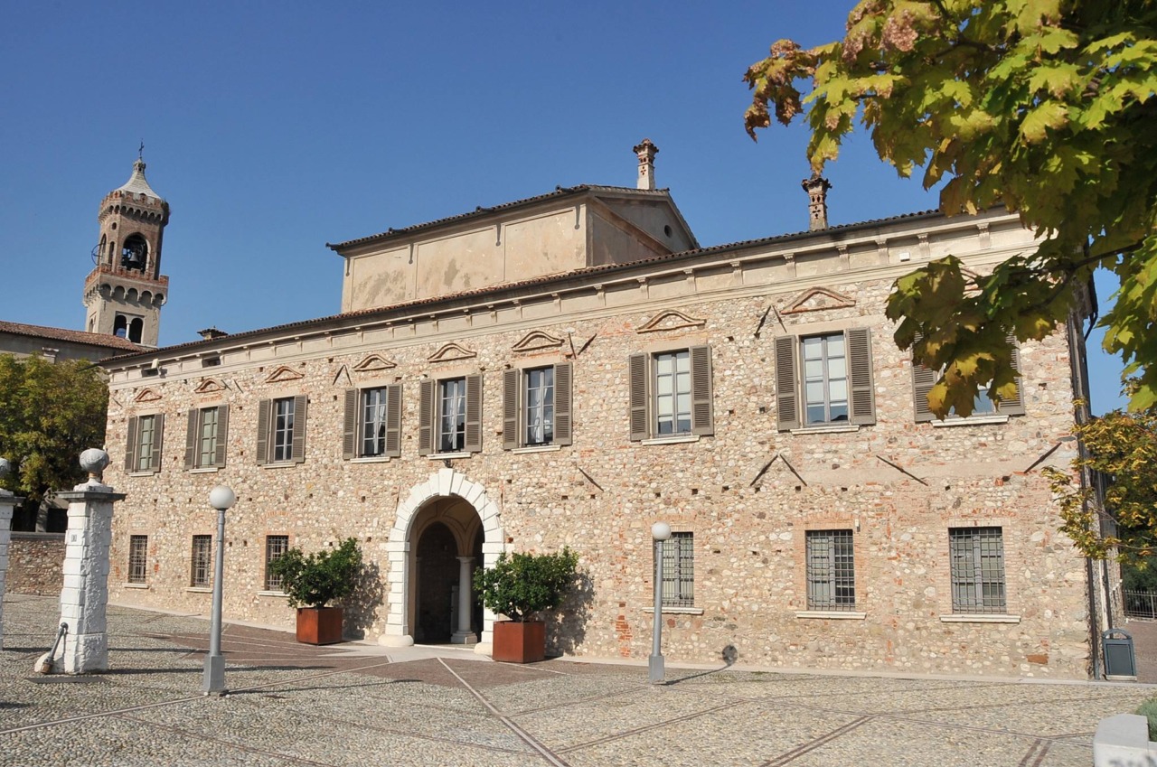 Padenghe lancia Virgilia, l’intelligenza artificiale al servizio del Comune