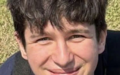 Addio a Simone: stroncato da un malore a soli 19 anni, domani i funerali