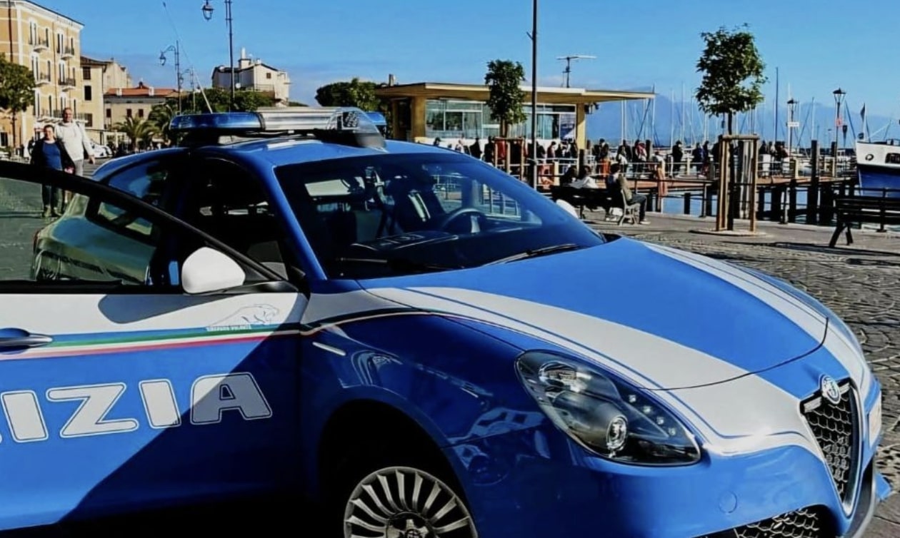Agente fuori servizio insegue l’autore della rapina al Penny di Desenzano: due arresti