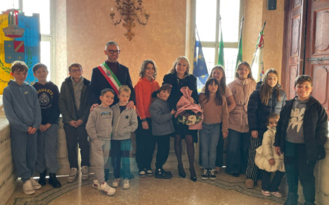 Capriano del Colle saluta la sua storica pediatra: emozione e gratitudine per la dottoressa Forbice