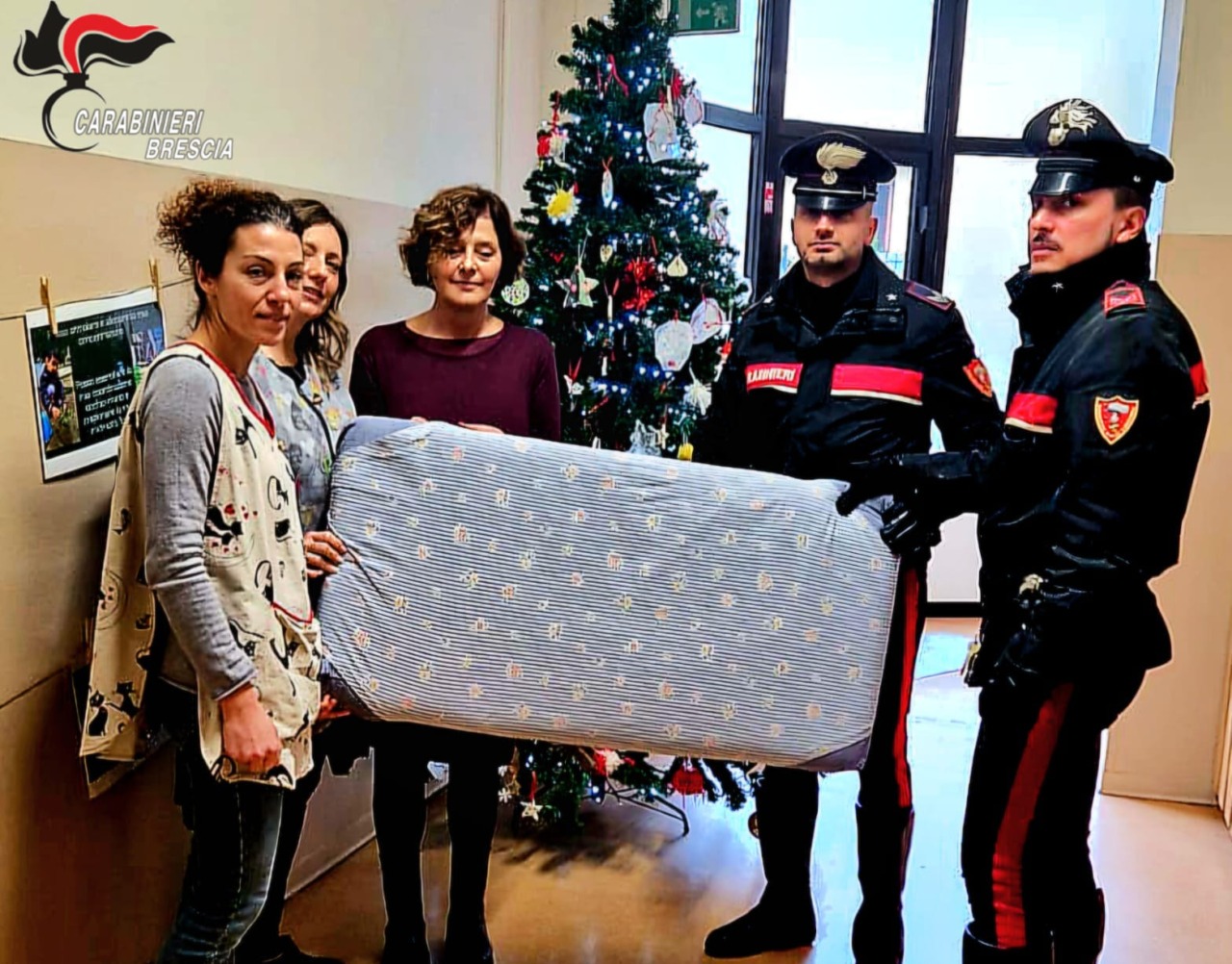 Coperte e materassi rubati alla scuola dell’infanzia da due minori: refurtiva restituita