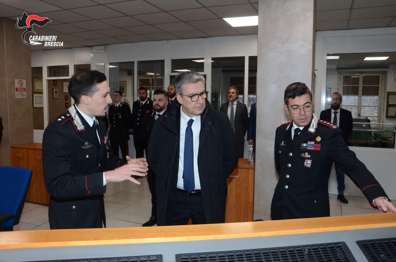 Festività 2025: intensificati i controlli dei carabinieri, denunciato il titolare di un allevamento di bovini