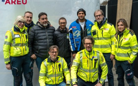 Marcell Jacobs incontra i giovani in Piazza Città di Lombardia