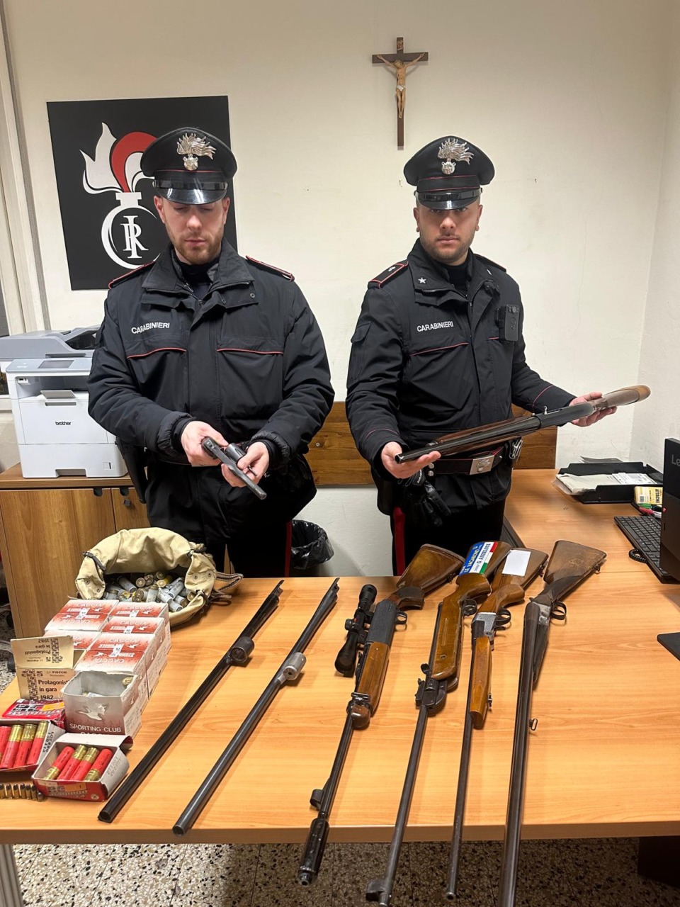 Montichiari: trovato in possesso di armi da fuoco detenute illegalmente, modificate e clandestine