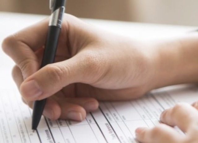 “Mi sono arrivate delle multe ma l’auto non è mia”: dichiara il falso e viene denunciato