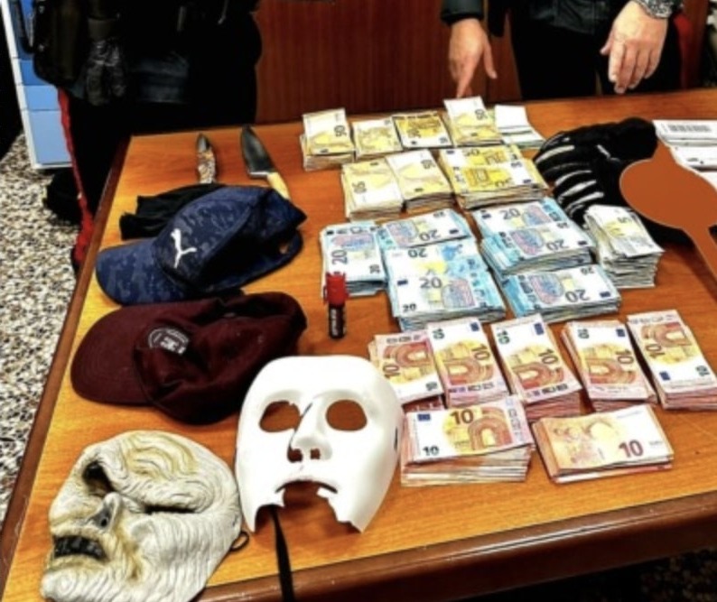 Rapina nella sala slot di San Zeno Naviglio: due finiscono in manette